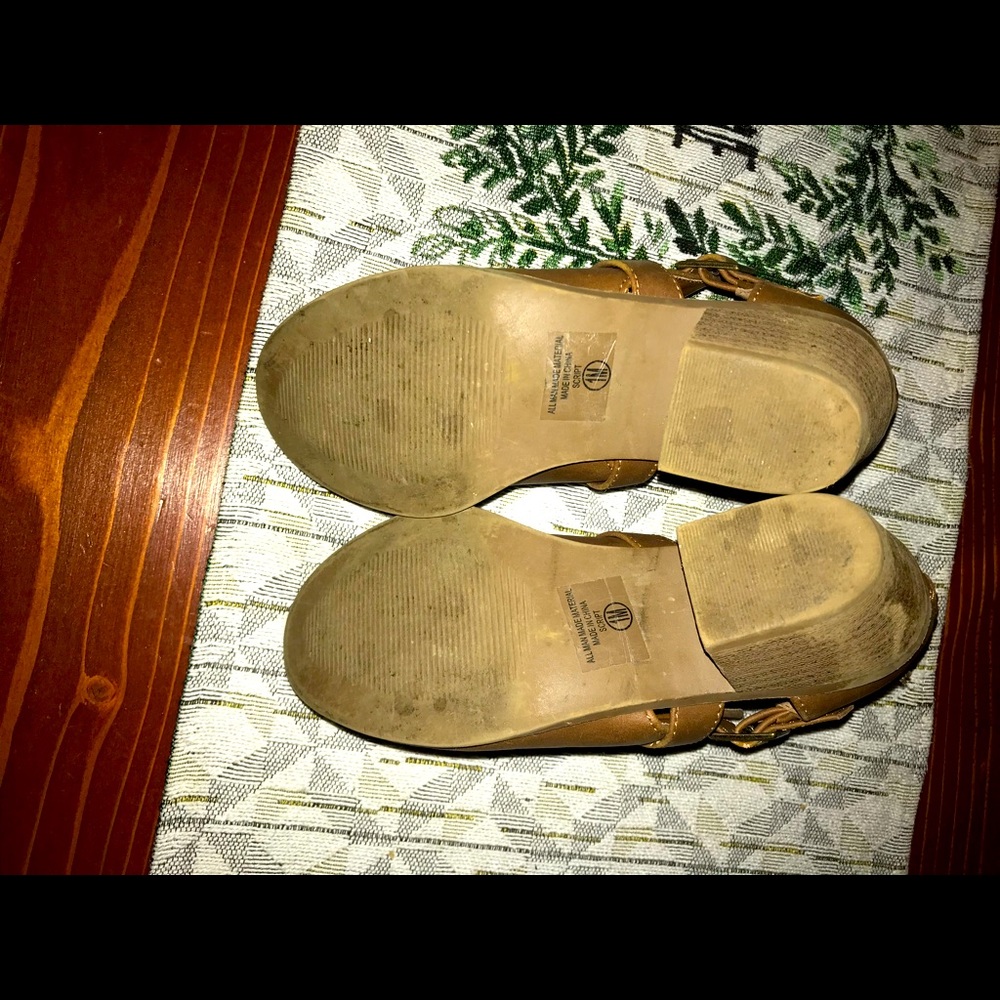 Cut Out Booties - Picture 6 of 8